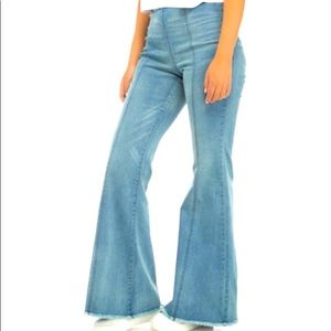 JR Brands “Tinseltown” Jeans size 9